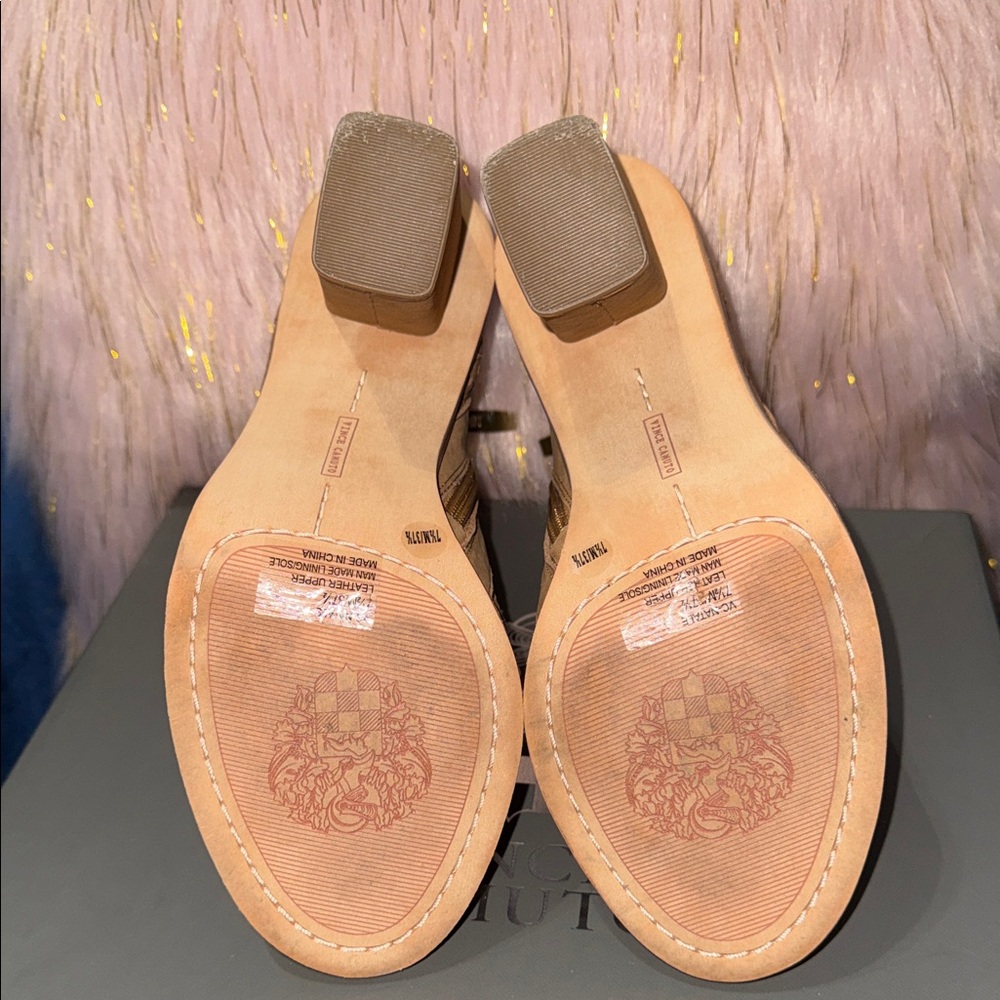 Vince Camuto Camel Peep-Toe Heeled Boots SIZE 7.5 - Picture 5 of 5